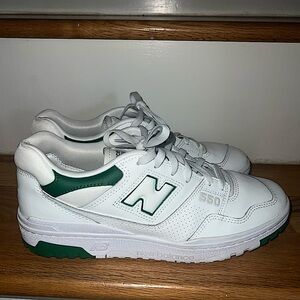New Balance 550s. White / Green. Like New condition. Barely worn.